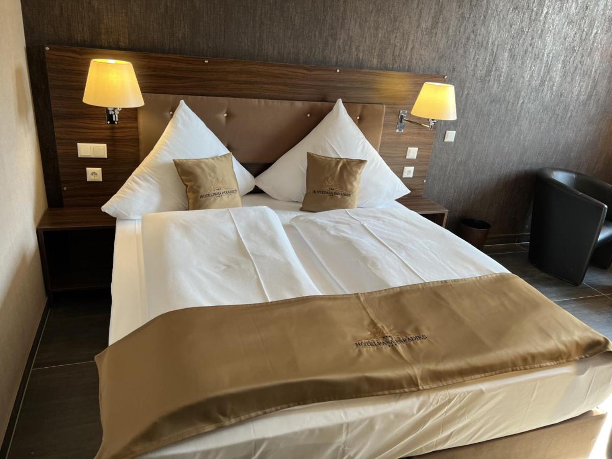Hotel Pasa Paradies Kostenlose Parkplaetze Hanau Eksteriør billede